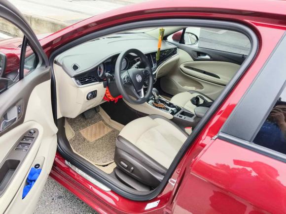 [成都·川A] 二手别克威朗2015款 三厢 15S 自动领先型