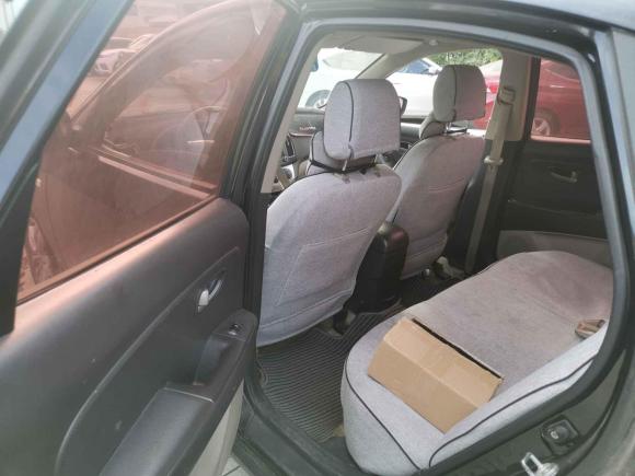 [南通·苏F] 二手现代悦动2011款 1.6L 手动舒适型