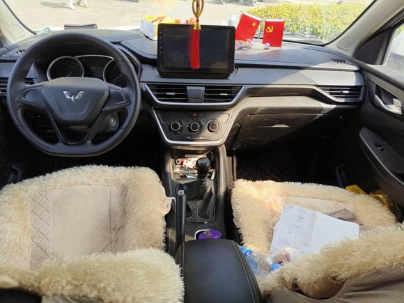 [南昌·赣A] 二手五菱汽车五菱宏光S32018款 1.5L 手动标准型 国V