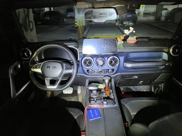 [芜湖·皖B] 二手北京北京BJ402022款 2.0T 自动四驱环塔冠军版