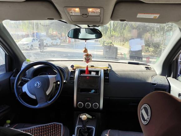 [青岛·鲁B] 二手东风风度东风风度MX62015款 2.0L 手动两驱领航版