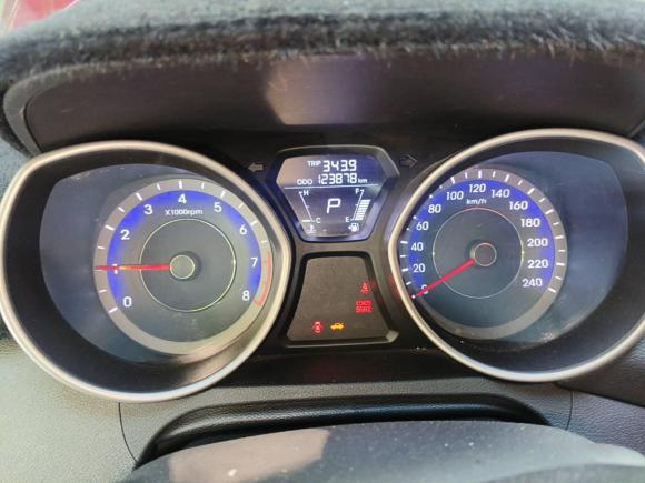 [嘉兴·浙F] 二手现代朗动2012款 1.6L 自动时尚型