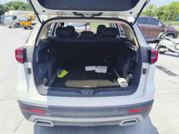 [苏州·豫N] 二手一汽森雅R92018款 1.2T 手动尊贵智悦型