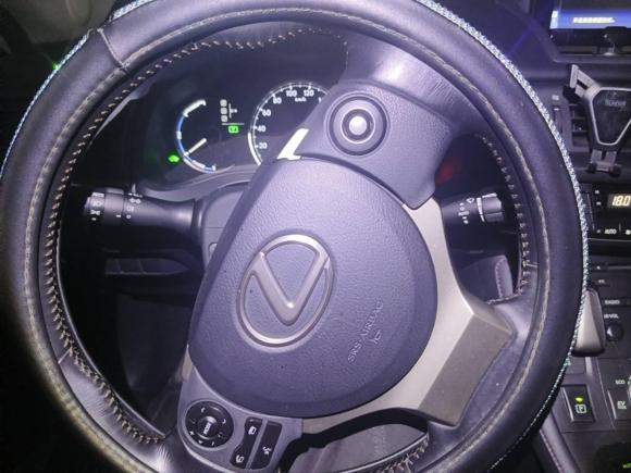 [深圳·粤V] 二手雷克萨斯雷克萨斯CT2017款 CT200h 舒适版 单色 国V