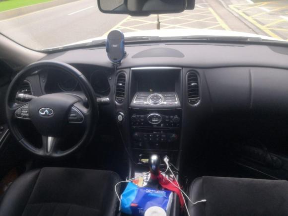 [佛山·粤Y] 二手英菲尼迪英菲尼迪QX502015款 2.5L 舒适版