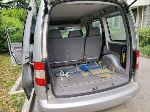 [上海·沪F] 二手大众开迪2005款 1.6L 功能型5座