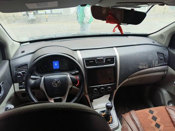 [成都·川A] 二手东风风行风行S5002017款 1.5L 手动精英型