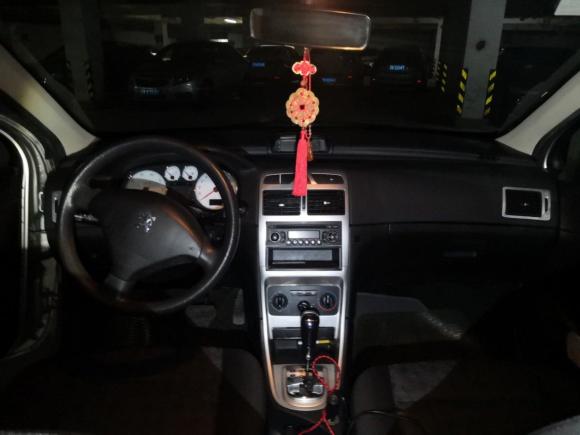 [无锡·苏B] 二手标致标致3072010款 两厢 1.6L 自动舒适版