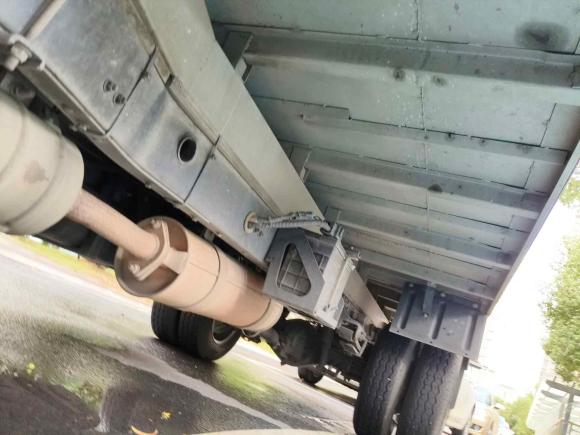 [合肥·皖A] 二手福田祥菱M2018款 1.5L M2非承载单排后双胎(厢式)DAM15L