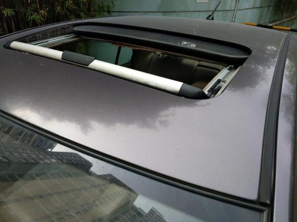 [苏州·苏E] 二手日产颐达2008款 1.6L 自动智能型