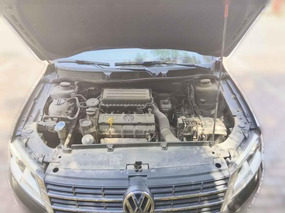 [济南·鲁A] 二手大众朗逸2013款 1.6L 自动舒适版