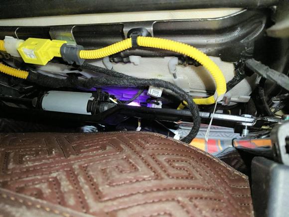 [杭州·浙D] 二手长安长安UNI-T2020款 1.5T 尊贵型