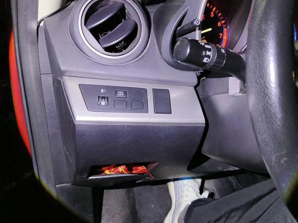 [无锡·苏B] 二手马自达马自达32010款 两厢 2.0自动豪华型