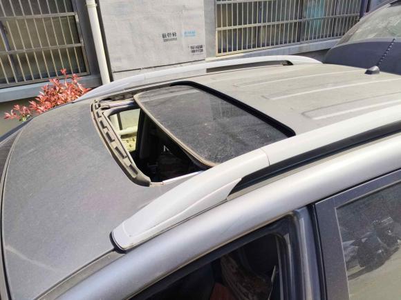 [常州·苏D] 二手双龙柯兰多2014款 2.0L 汽油两驱自动典藏版