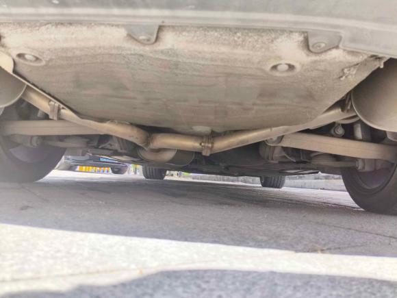 [深圳·粤B] 二手奥迪奥迪A4L2015款 35 TFSI 自动标准型