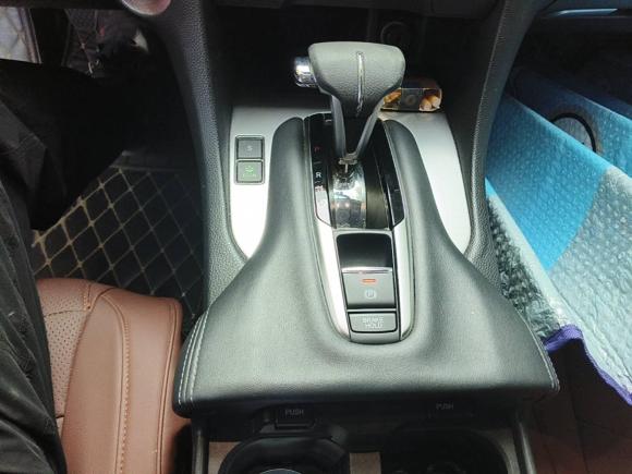 [武汉·鄂A] 二手本田冠道2017款 240TURBO 两驱精英版