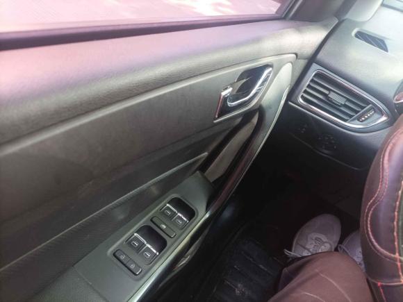 [金华·贵E] 二手奇瑞艾瑞泽52017款 1.5L 手动领潮版