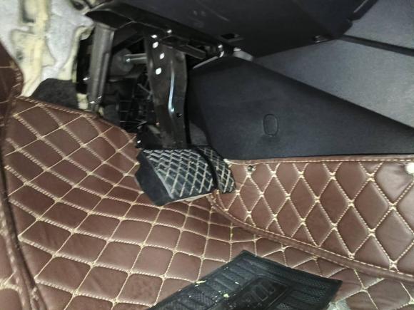 [济南·鲁A] 二手奥迪奥迪A32021款 A3L Limousine 35 TFSI 时尚致雅型