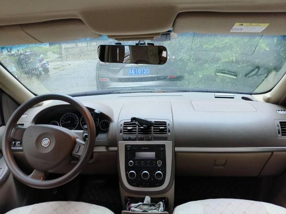 [南京·苏A] 二手别克别克GL82014款 2.4L 经典版