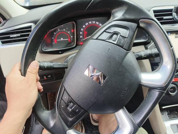 [上海·苏A] 二手DSDS 62014款 1.6T 豪华版THP160