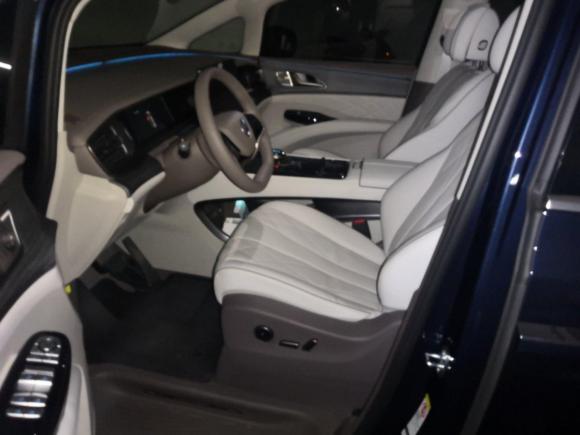 [青岛·鲁B] 二手腾势腾势D92022款 DM-i 970 四驱旗舰型