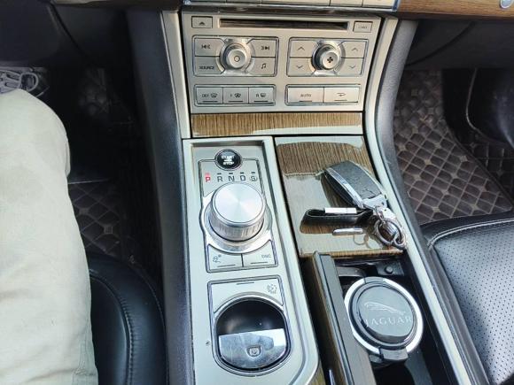 [武汉·鄂A] 二手捷豹捷豹XF2009款 XF 3.0L V6豪华版