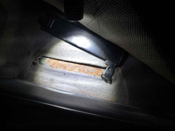 [成都·川B] 二手奔腾奔腾X802013款 2.0L 自动豪华型