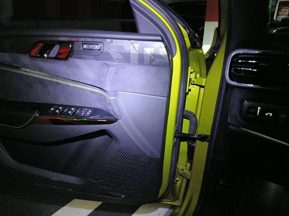 [深圳·粤B] 二手领克领克032019款 03+ 2.0TD 自动驭风版