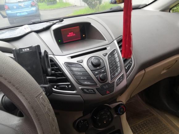 [上海·冀R] 二手福特嘉年华2011款 两厢 1.5L 自动时尚型