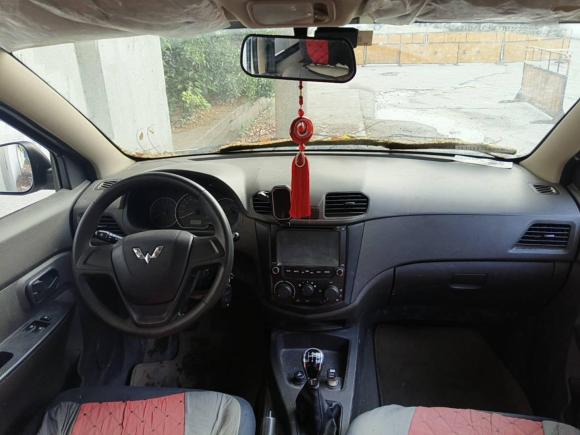 [上海·皖K] 二手五菱汽车五菱宏光2015款 1.5L S 基本型国V