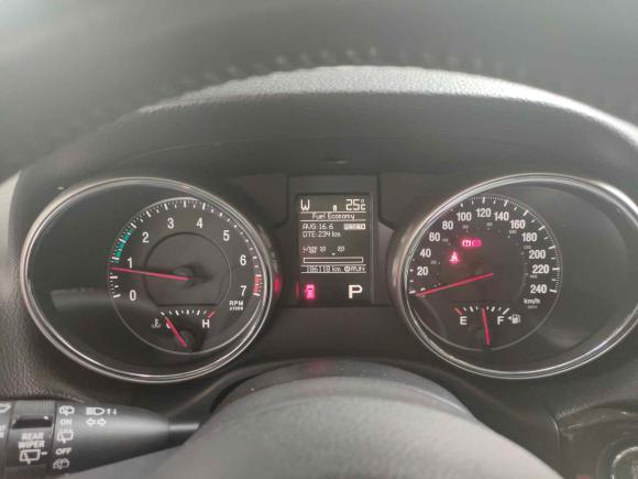 [佛山·粤E] 二手Jeep大切诺基2012款 3.6L 舒适导航版