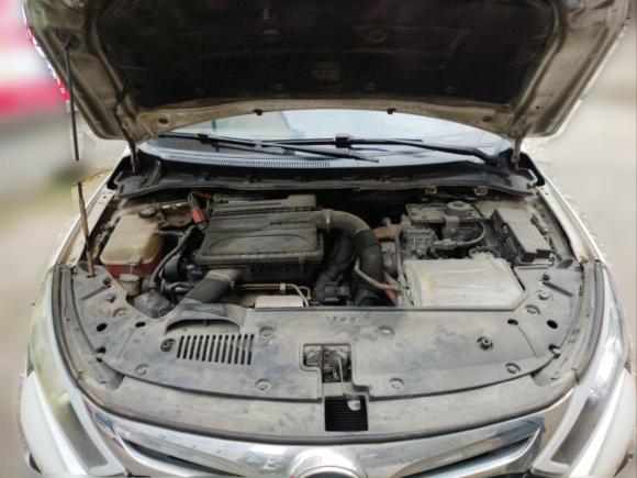 [南昌·粤B] 二手比亚迪秦新能源2015款 1.5T 双冠旗舰版