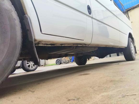 [上海·鲁H] 二手江铃特顺2019款 2.8T商运型长轴中顶6座后单胎国VI JX493