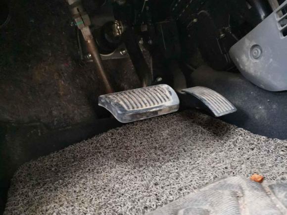 [湖州·浙E] 二手现代瑞纳2014款 1.4L 自动领先型GLX