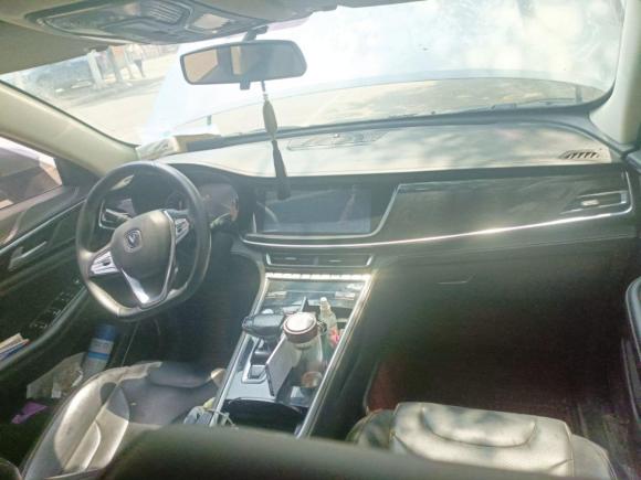 [郑州·豫A] 二手长安长安CS85 COUPE2019款 2.0T 自动品版 国V