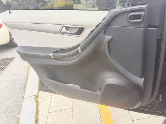 [青岛·鲁B] 二手奔驰奔驰R级2011款 R 300 L 商务型