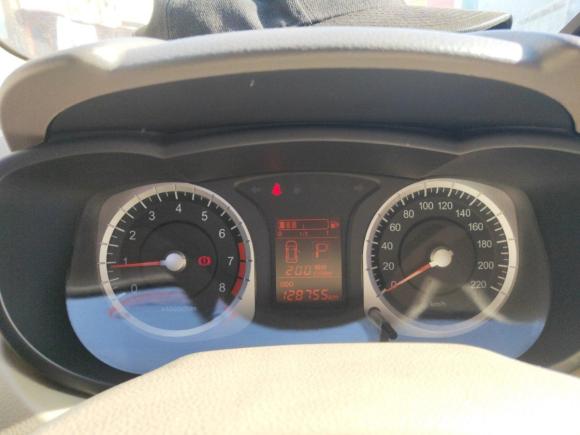 [佛山·粤Y] 二手启辰启辰D502013款 1.6L 自动时尚版