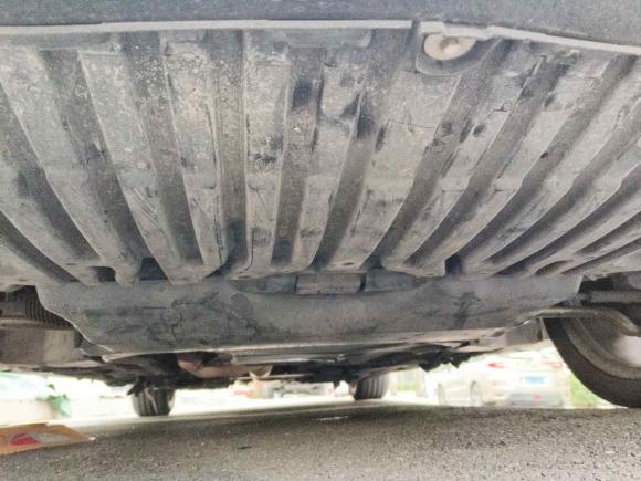 [深圳·粤B] 二手奔驰奔驰E级2015款 E 260 L 运动型