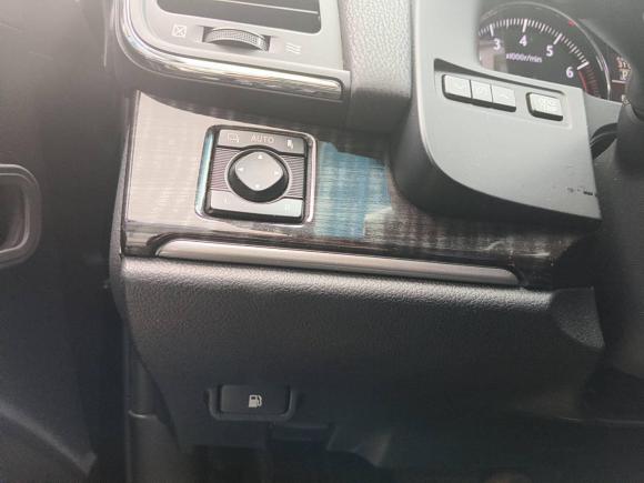 [深圳·粤B] 二手丰田皇冠2015款 2.0T 时尚版