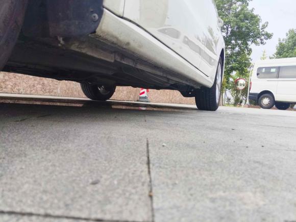 [上海·沪C] 二手大众朗逸2017款 1.6L 自动舒适版