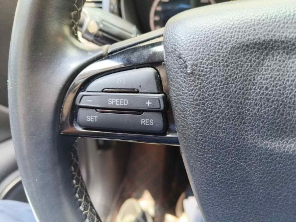 [上海·鄂A] 二手观致观致32014款 三厢 1.6T 自动致臻型