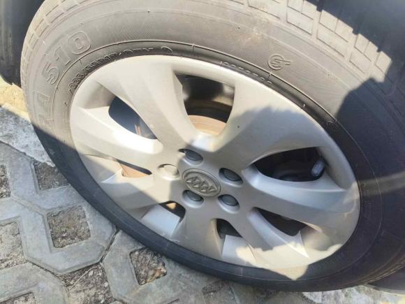 [上海·沪B] 二手别克君威2015款 1.6T 时尚技术型