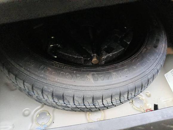 [广州·粤Y] 二手别克君威2015款 2.0L 领先时尚型