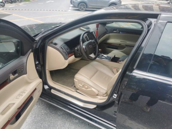 [上海·沪D] 二手凯迪拉克SLS赛威2011款 2.0T 精英型