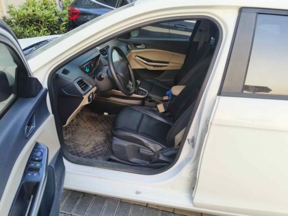 [南京·苏A] 二手福特福睿斯2017款 改款 1.5L 手动舒适型