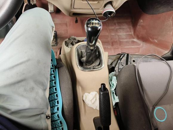 [武汉·鄂A] 二手长安凯程长安睿行M802018款 1.5L舒适型平顶背掀门4G15S