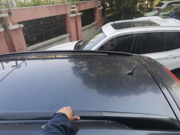 [上海·皖A] 二手现代胜达经典2012款 2.4 豪华版 五座两驱