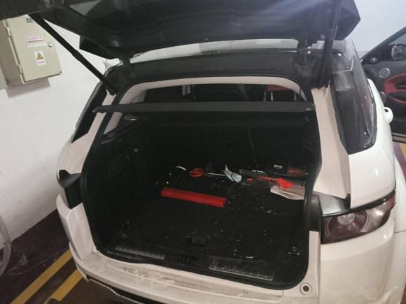 [青岛·鲁B] 二手路虎揽胜极光2014款 2.0T 5门耀动版