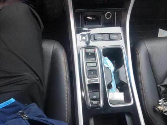 [上海·沪B] 二手本田雅阁2016款 混动 2.0L 锐领版