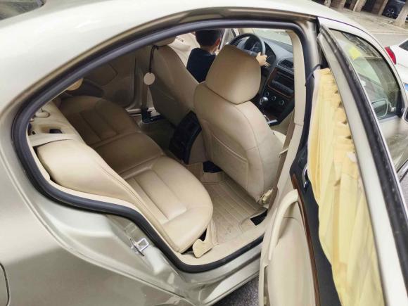 [武汉·鄂A] 二手斯柯达明锐2012款 1.4TSI 手动逸俊版